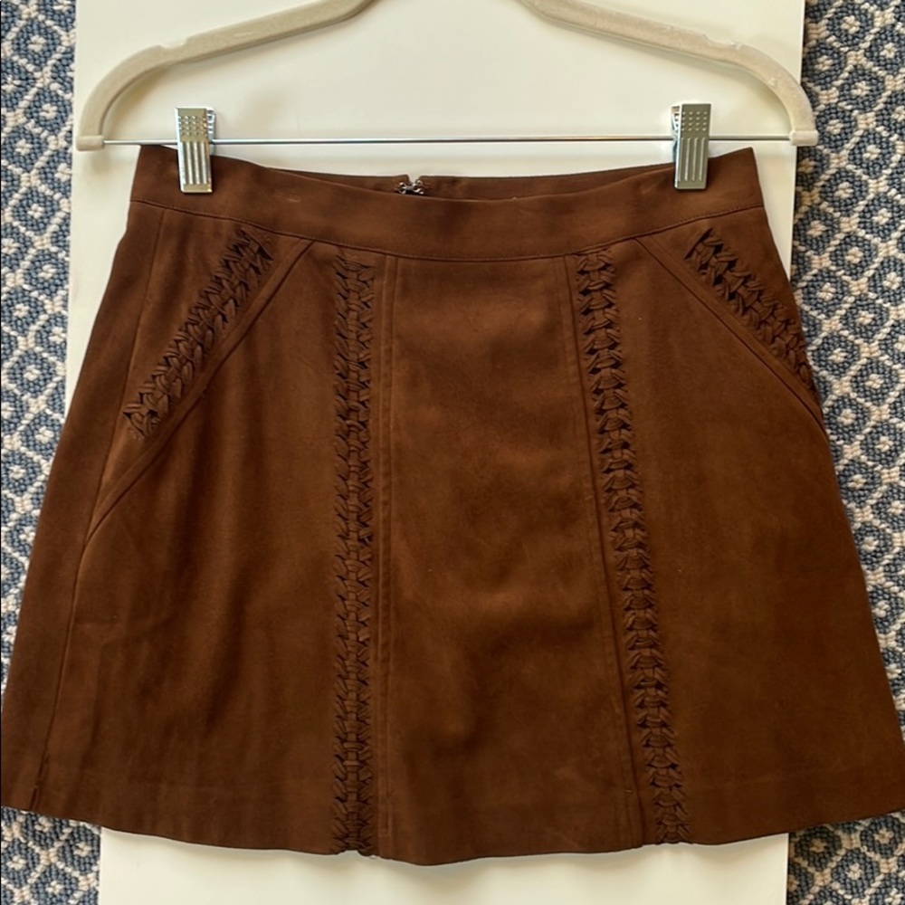 Brown mini skirt